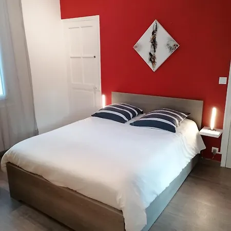 Maison De Dans Ecrin De Verdure * Nîmes
